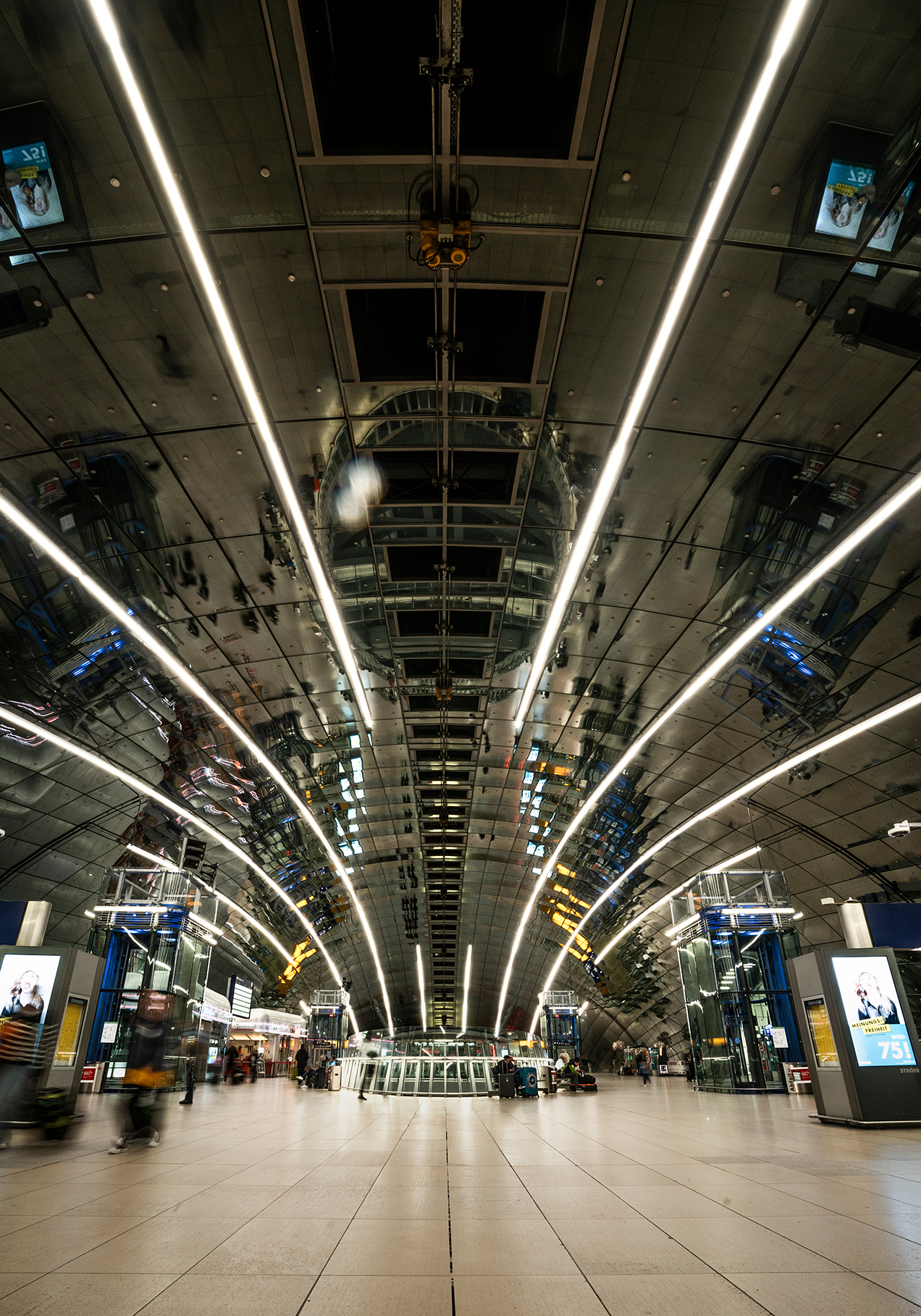 RAUMLABOR - Fernbahnhof